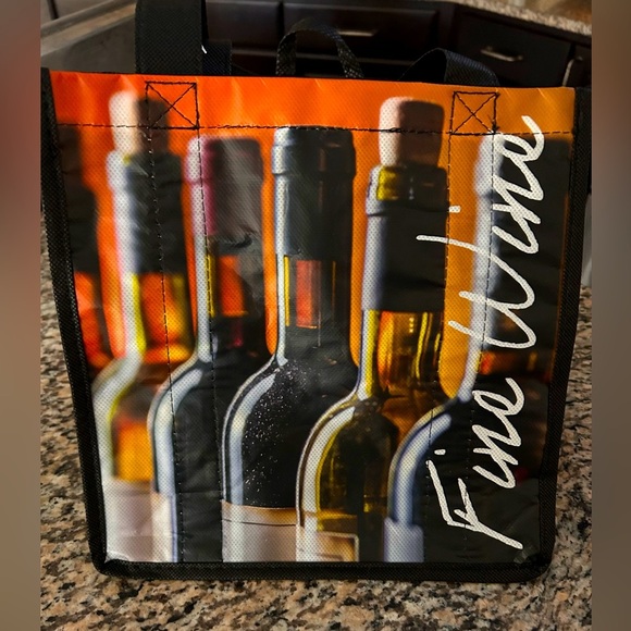 15 Wine Tote Bags - Picture 2 of 6